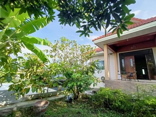 ที่ดินพร้อมสิ่งปลูกสร้าง ลดถูกมาก เจ้าของ ต้องย้ายกลับบ้านเกิด T.062-1574449 (รูปที่ 13)