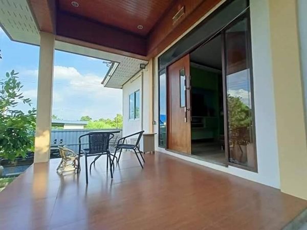 ที่ดินพร้อมสิ่งปลูกสร้าง ลดถูกมาก เจ้าของ ต้องย้ายกลับบ้านเกิด T.062-1574449 (รูปที่ 15)
