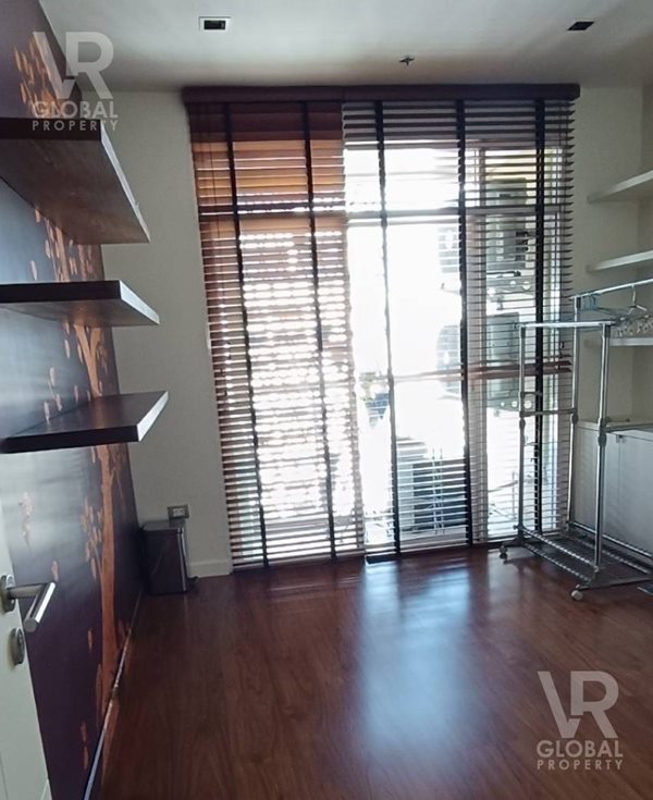 ขาย คอนโดหรู บนชั้นสูงสุด ทําเลทอง สุขุมวิท Sukhumvit City Resort สุขุมวิท ซอย 11 โทร 085-614-9999 (รูปที่ 12)