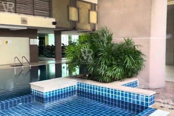 ขาย คอนโดหรู บนชั้นสูงสุด ทําเลทอง สุขุมวิท Sukhumvit City Resort สุขุมวิท ซอย 11 โทร 085-614-9999 (รูปที่ 20)