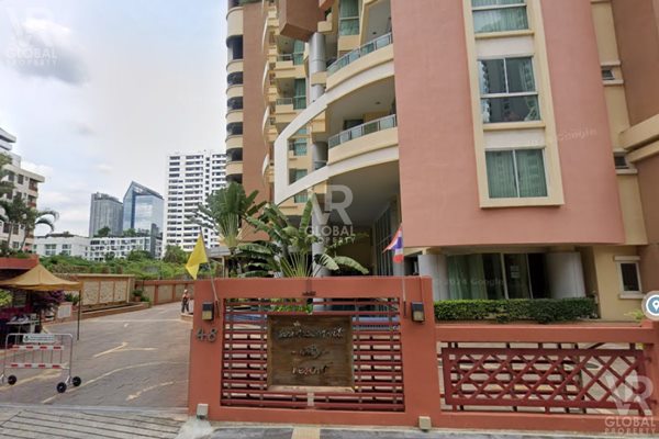 ขาย คอนโดหรู บนชั้นสูงสุด ทําเลทอง สุขุมวิท Sukhumvit City Resort สุขุมวิท ซอย 11 โทร 085-614-9999 (รูปที่ 2)