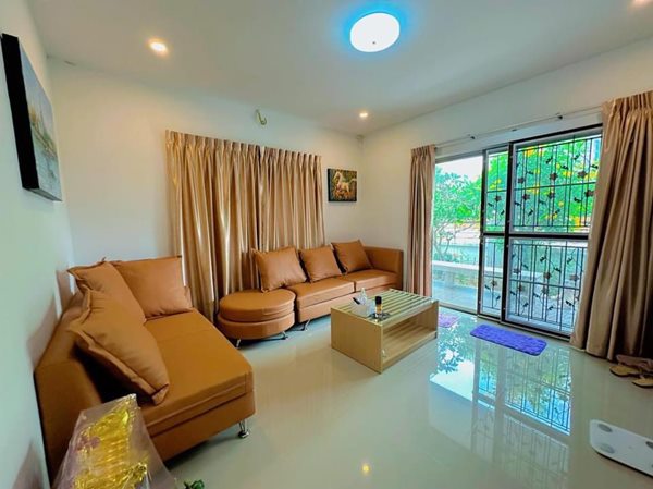 For Sale ขายบ้านเดี่ยว 2 ชั้น หมู่บ้าน ไลฟ์ซิตี้โฮม2 อ่างศิลา จ.ชลบุรี โทร 065-5639565 (รูปที่ 2)