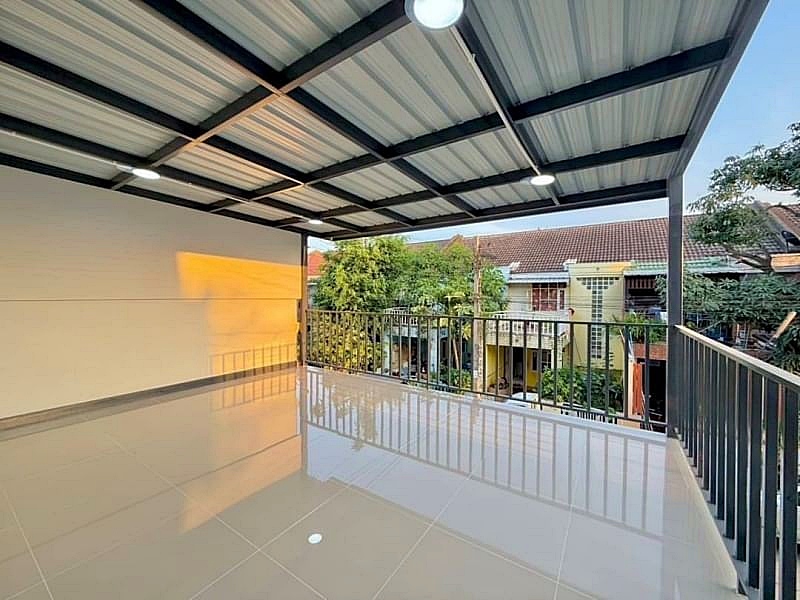 บ้านสวยมาก มีเทอเรซด้านหน้า รีโนเวทใหม่ พร้อมอยู่ #หมู่บ้านเมืองทองธานี โครงการติวานนท์ 4 ใกล้โรงเรียนกองทัพบกอุปถัมภ์ ( ช่างกล ขส. ทบ. ) (รูปที่ 13)