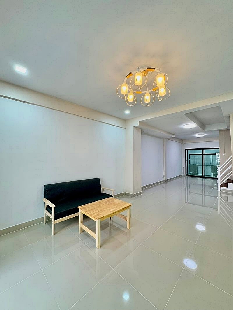 บ้านสวยมาก มีเทอเรซด้านหน้า #หมู่บ้านมิตรภาพ 2 ซอยวัดกู้ ปากเกร็ด ทาวน์เฮ้าส์ 2 ห้องนอน รีโนเวทใหม่ ใกล้โรงเรียนสวนกุหลาบ นนทบุรี (รูปที่ 8)