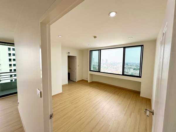 ขาย คอนโดริมแม่น้ำเจ้าพระยาวิวดี ใจกลางนนทบุรี Riverine Place Condo บรรยากาศดี อาการถ่ายเท โทร 081-422-0606 (รูปที่ 4)