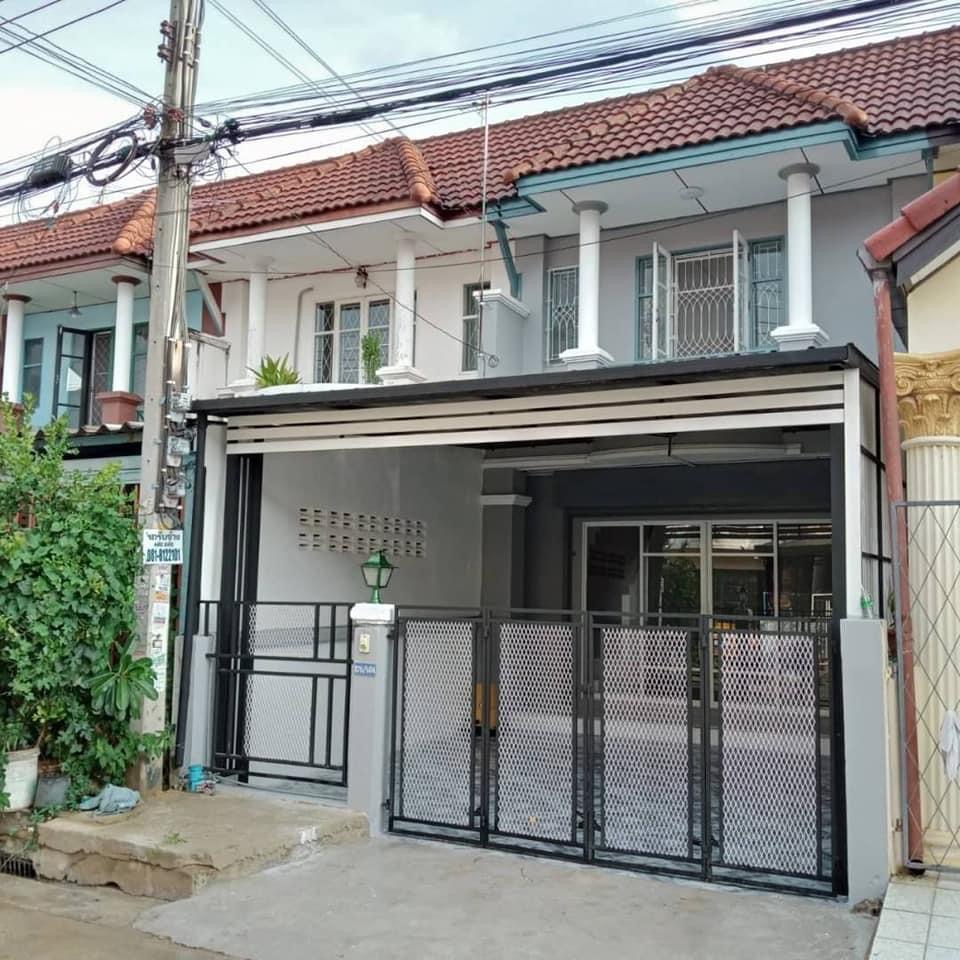 ทาวน์เฮ้าส์ 2 ชั้น หมู่บ้านบัวทอง 4