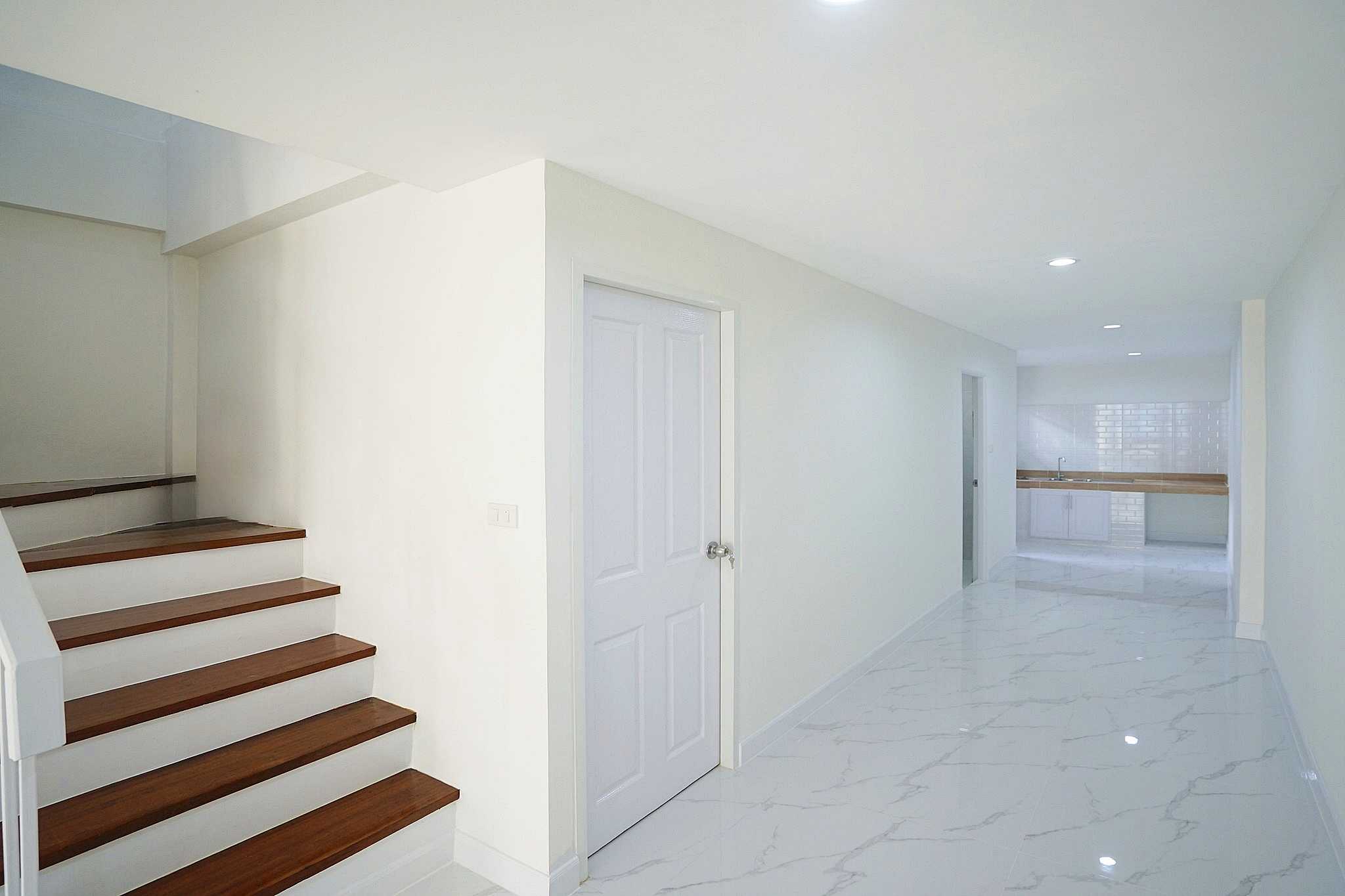 บ้านสวย รีโนเวทใหม่ สไตล์มินิมอล #ทาวน์เฮ้าส์ 3 ห้องนอน ในซอยเพชรเกษม 110 หนองแขม ใกล้มหาวิทยาลัยเอเซียอาคเนย์ (รูปที่ 9)