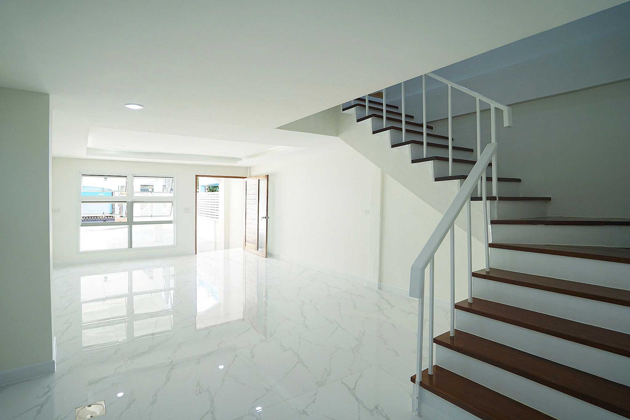 บ้านสวย รีโนเวทใหม่ สไตล์มินิมอล #ทาวน์เฮ้าส์ 3 ห้องนอน ในซอยเพชรเกษม 110 หนองแขม ใกล้มหาวิทยาลัยเอเซียอาคเนย์ (รูปที่ 11)