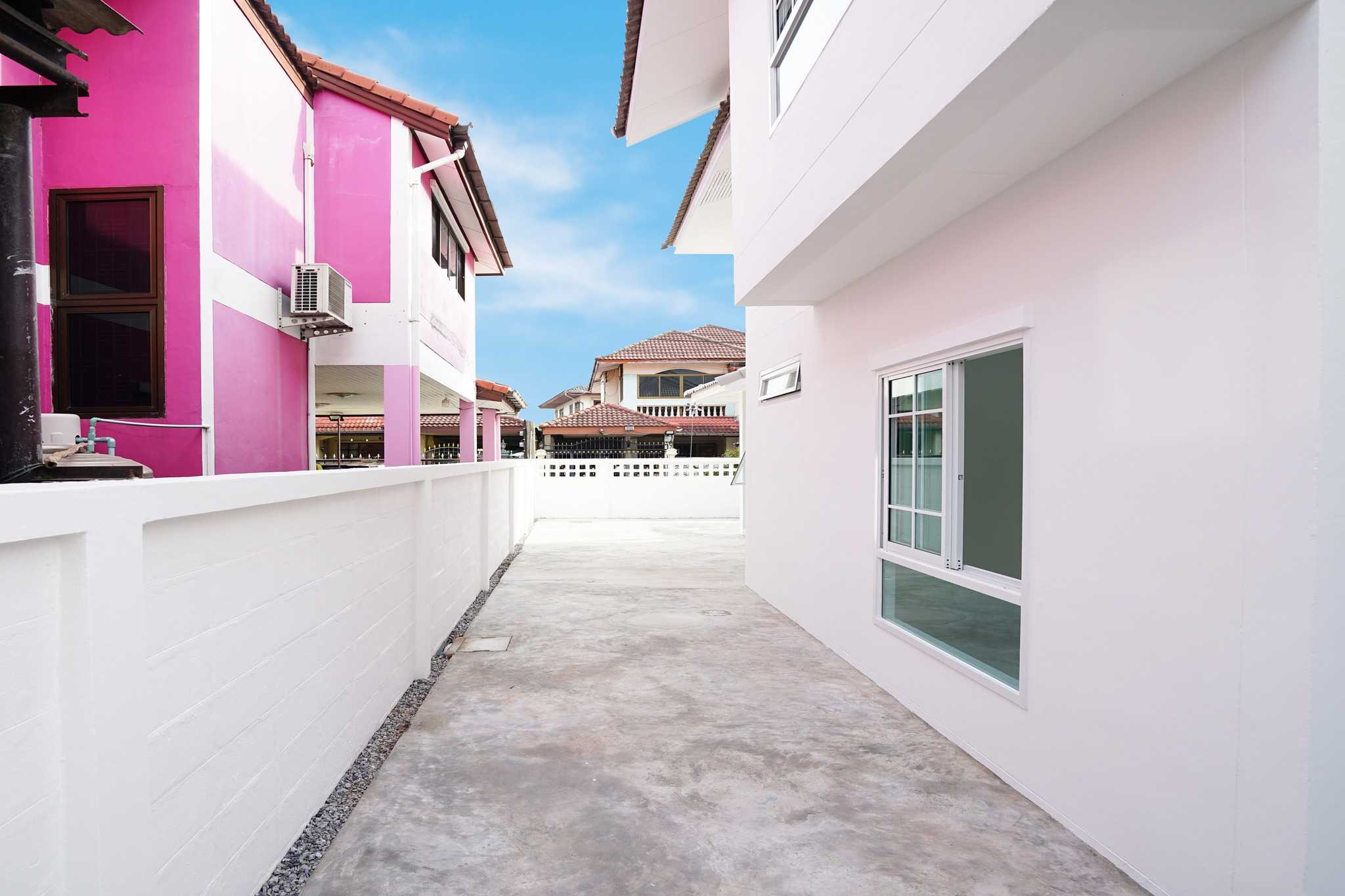 บ้านสวยมาก รีโนเวทใหม่ สไตล์มินิมอล #หมู่บ้าน ช.รุ่งเรือง 6 บางบัวทอง ใกล้ MRT บางพลู ใกล้เซ็นทรัล เวสเกต (รูปที่ 6)