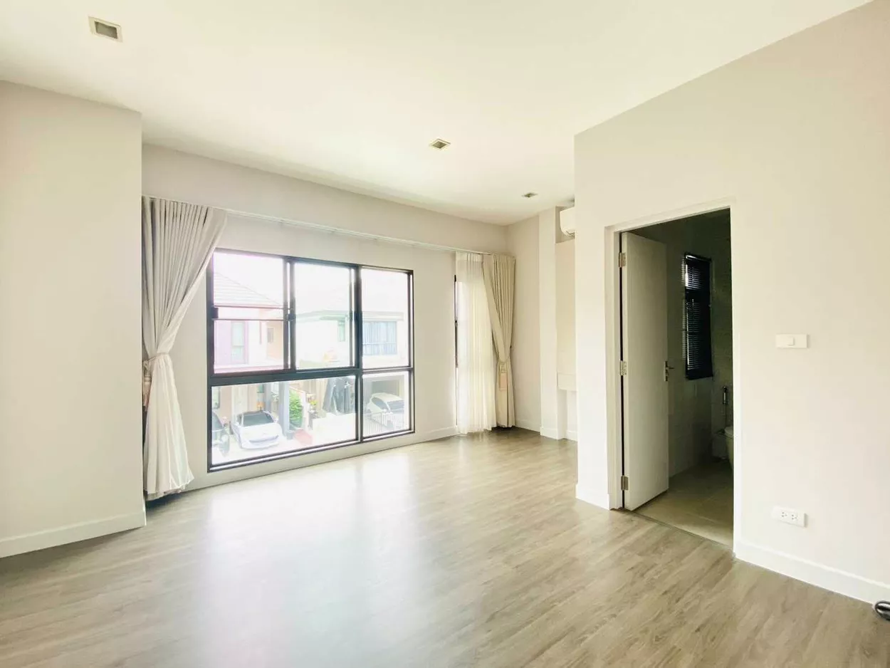 ขายบ้านเดี่ยว Luxury Nordic บางกอกบูเลอวาร์ด พระราม 9 บ้านหลังริม ขนาด 69.3 ตรว. แต่งแบบ Loft ครัวกว้างและสวยมาก ลดเหลือ 12.99 ล้านบาท ต่ำสุดในโครงการ (รูปที่ 21)