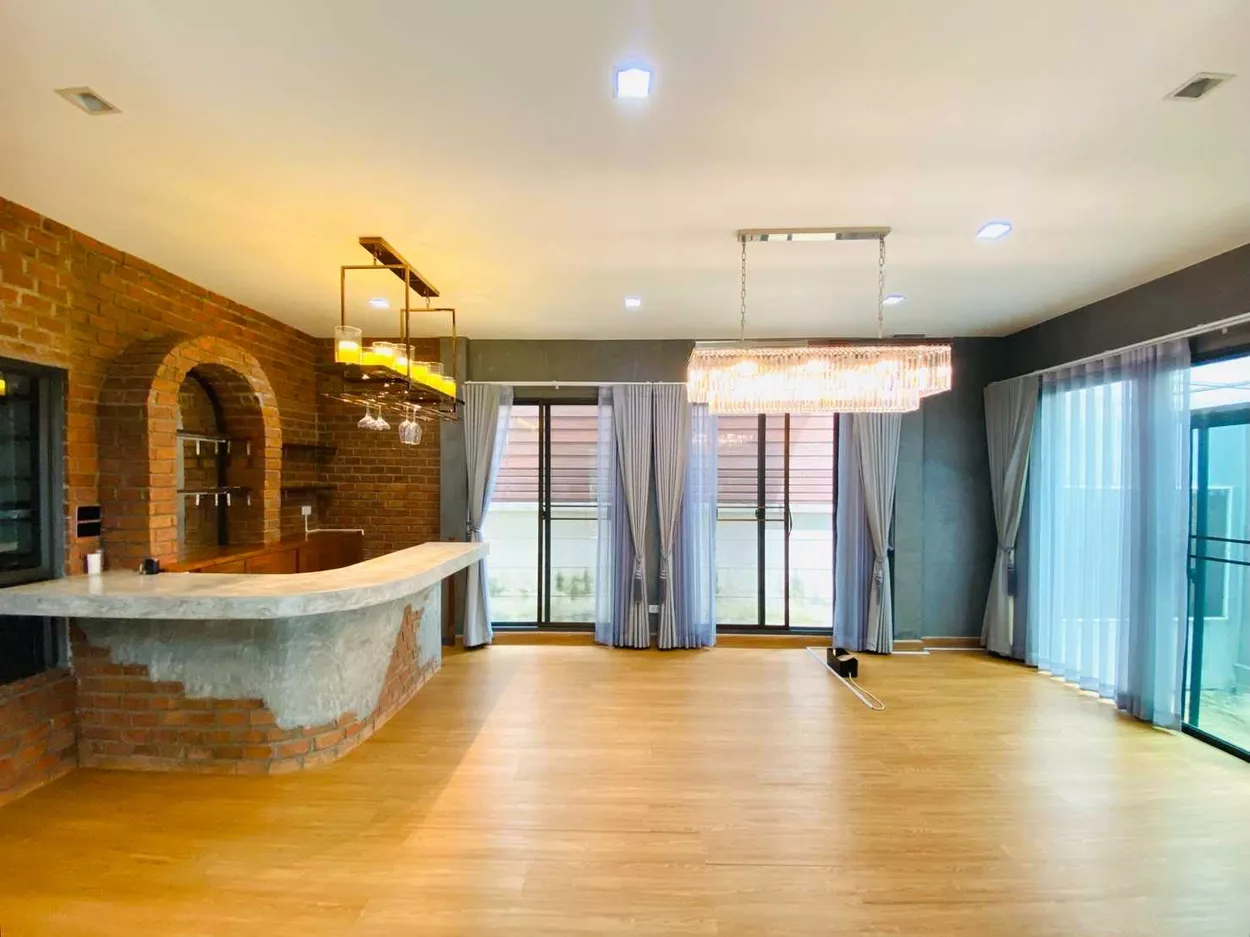 ขายบ้านเดี่ยว Luxury Nordic บางกอกบูเลอวาร์ด พระราม 9 บ้านหลังริม ขนาด 69.3 ตรว. แต่งแบบ Loft ครัวกว้างและสวยมาก ลดเหลือ 12.99 ล้านบาท ต่ำสุดในโครงการ (รูปที่ 4)