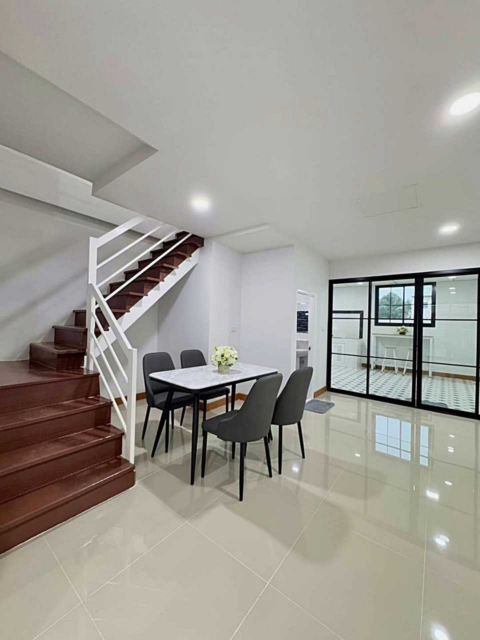 บ้านสวยมาก อยู่ถนนเมน ค้าขายได้ หลังบ้านไม่ชนใคร #หมู่บ้านไอยรา บางบัวทอง บ้านกล้วย – ไทรน้อย ทาวน์เฮ้าส์ รีโนเวทใหม่ ใกล้เซ็นทรัล เวสเกต (รูปที่ 8)