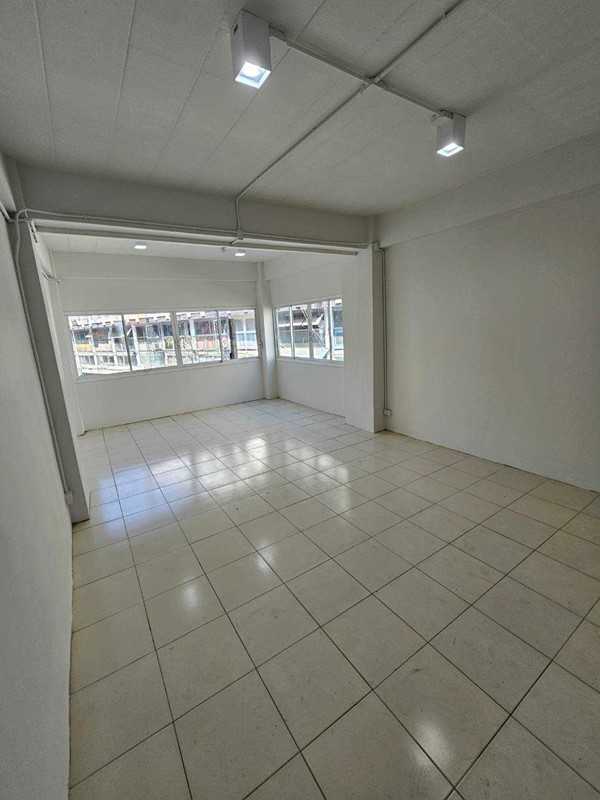 Sell ขาย/เช่า อาคารพาณิชย์ 4 ชั้น พหลโยธิน ถาวรบางบัววิลล่า ทำเลทอง ติดถนน ต่อรองได้ โทร 0814220606 (รูปที่ 6)