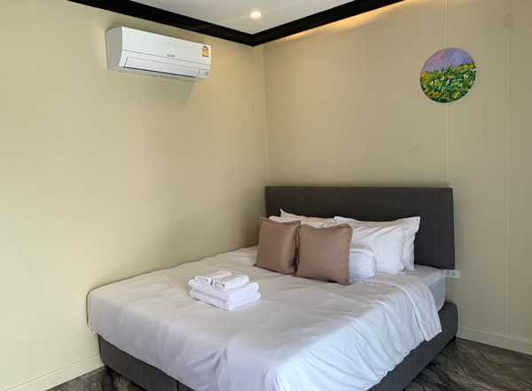 ขายพูลวิลล่าหัวหิน 2 ชั้น The Modern Pool Villa Huahin ตกแต่งอย่างดี เฟอร์นิเจอร์อย่างดีครบ พร้อมเข้าอยู่ Tel. 0632897879 (รูปที่ 13)