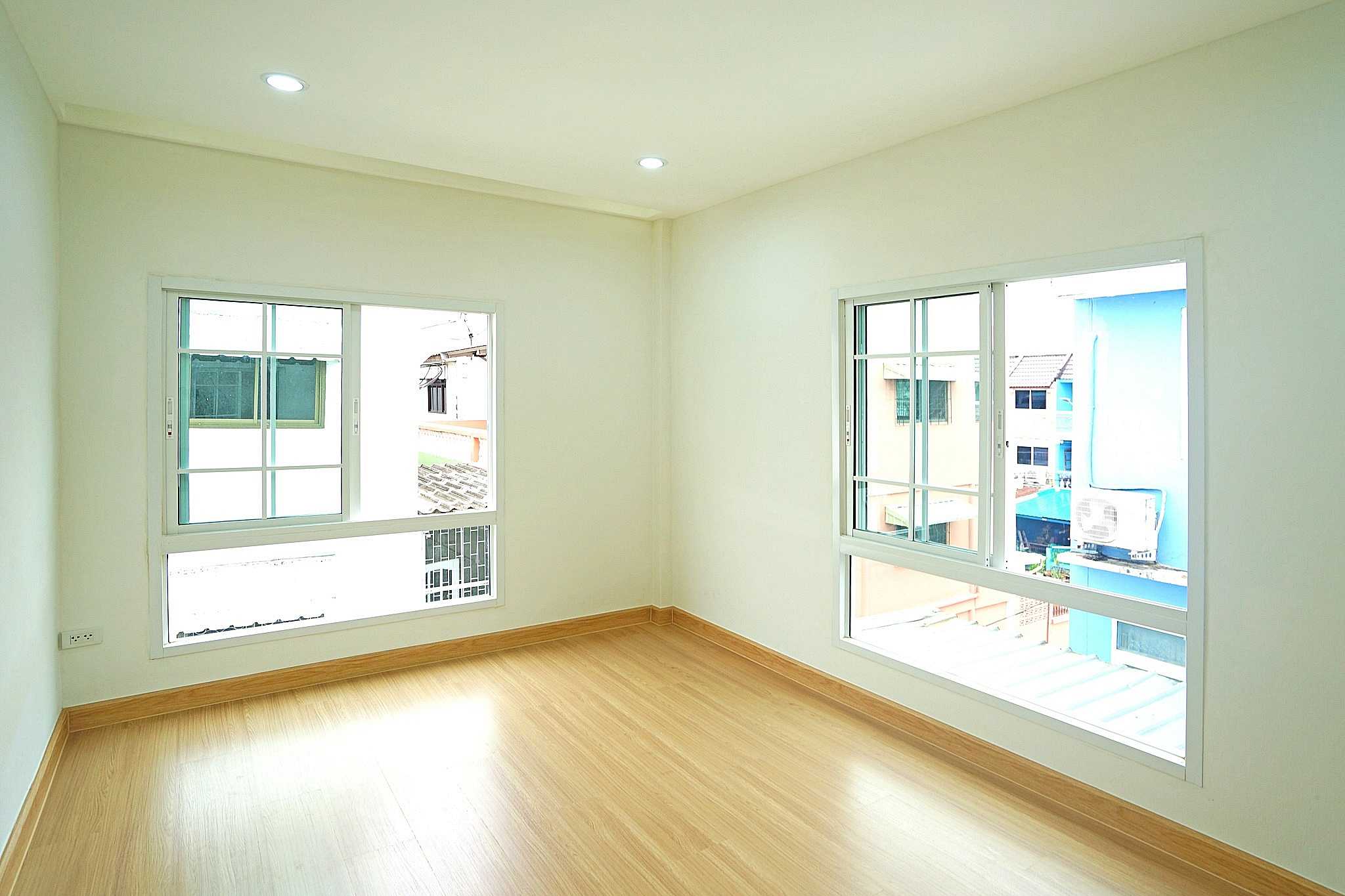 บ้านสวย หลังมุม รีโนเวทใหม่ สไตล์มินิมอล #หมู่บ้านเพชรประทาน เพชรเกษม 51 บางแค ทาวน์เฮ้าส์ 3 ชั้น ใกล้เดอะมอลล์ บางแค (รูปที่ 21)