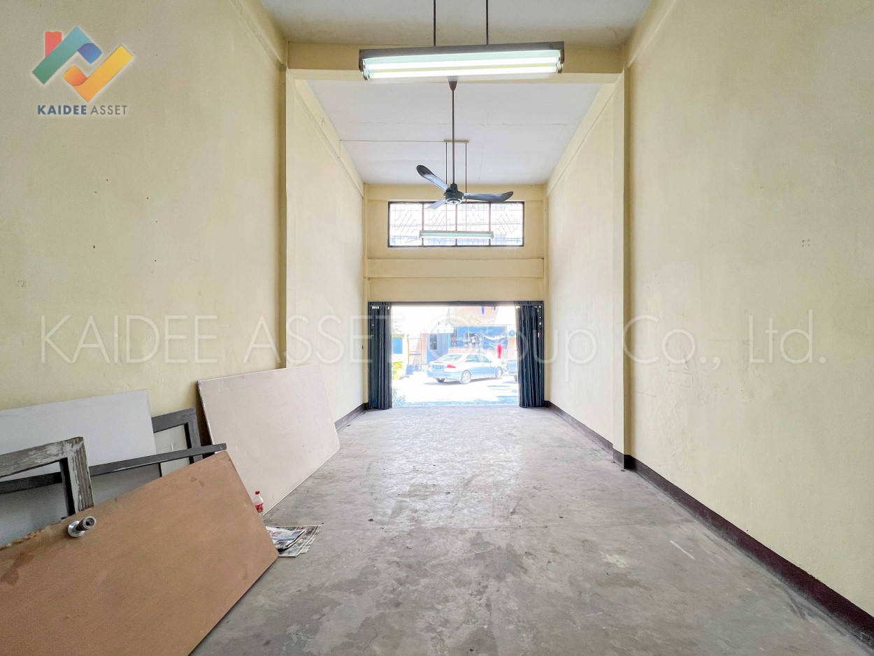 อาคารพาณิชย์ ตึกแถว แยก ปากเกร็ด นนทบุรี ใกล้ รถไฟฟ้า (รูปที่ 4)