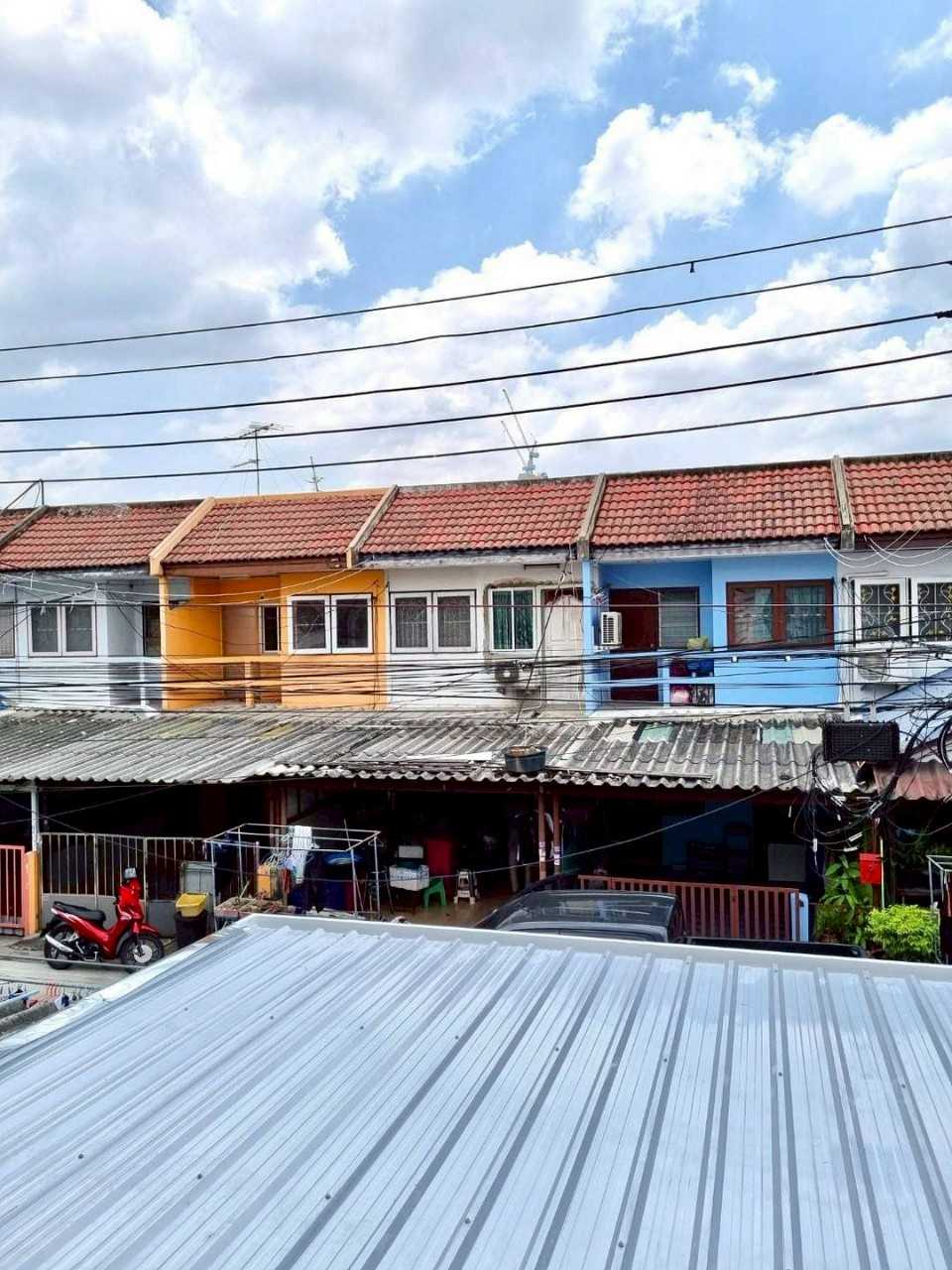 บ้านสวยมาก อยู่หลังเซ็นทรัล เวสเกต หมู่บ้านรัตนาธิเบศร์ ทาวน์เฮ้าส์ 2 ห้องนอน MRT สถานีตลาดบางใหญ่ อยู่หน้าหมู่บ้าน (รูปที่ 17)