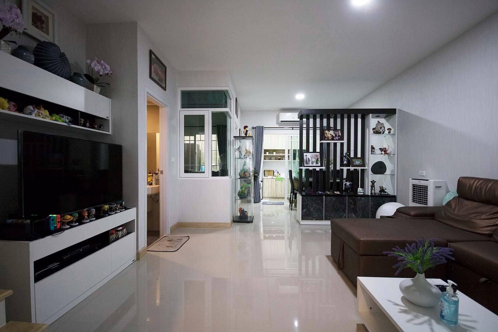 ทาวน์โฮม 2 ชั้น คิว ดิสทริค เวสเกต (Q Districr Westgate)