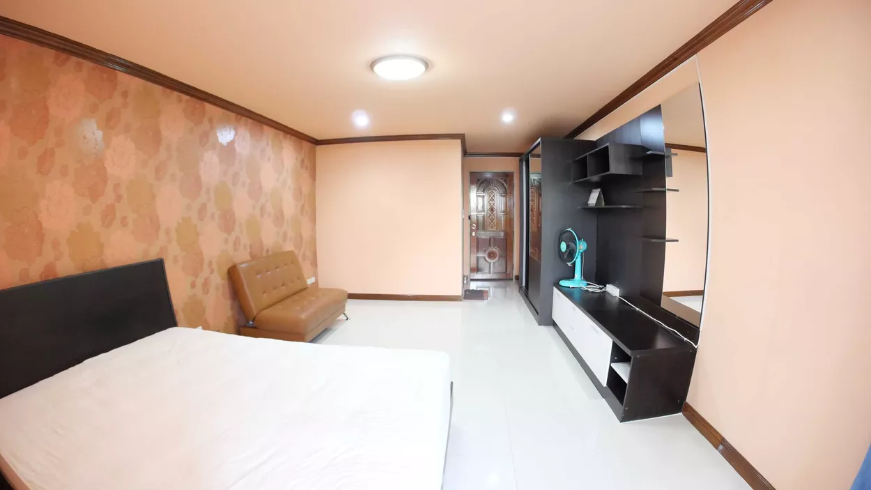 ห้องสวยแต่งครบ Regent Home 2 พหลโยธิน67/1 (รูปที่ 4)