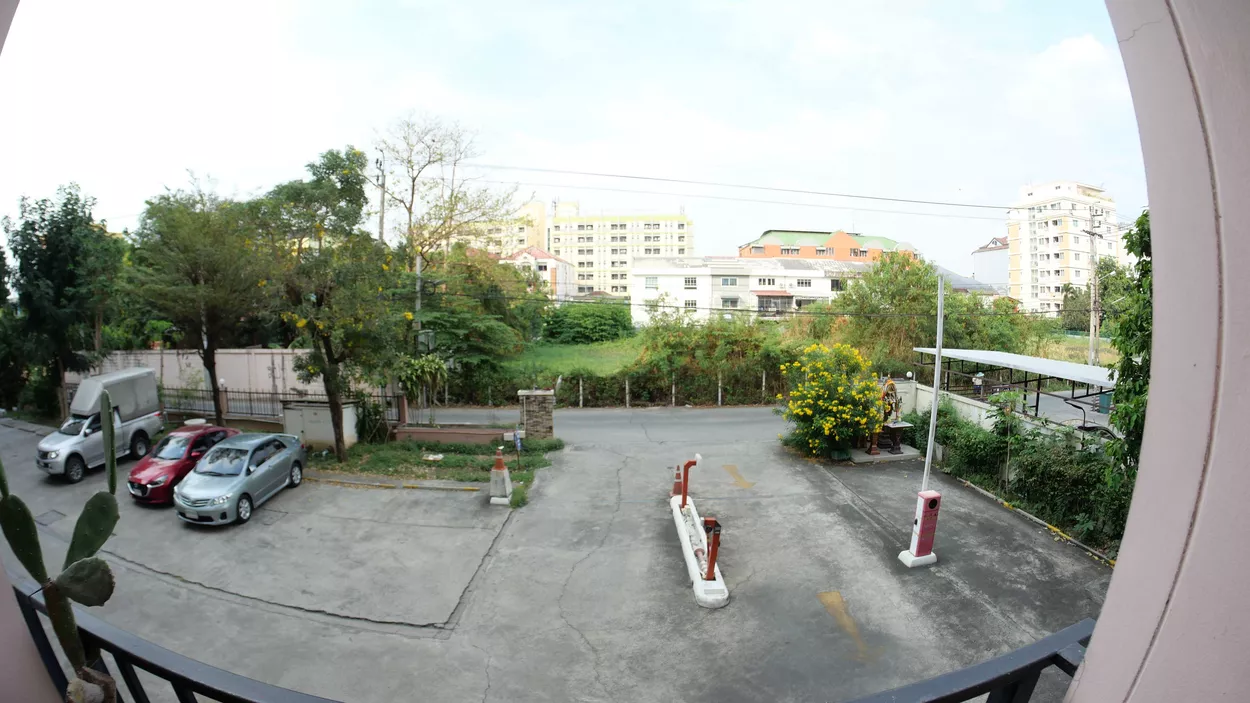 ห้องสวยแต่งครบ Regent Home 2 พหลโยธิน67/1 (รูปที่ 16)