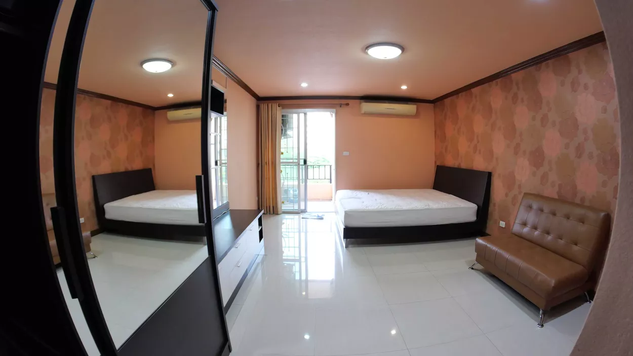 ห้องสวยแต่งครบ Regent Home 2 พหลโยธิน67/1