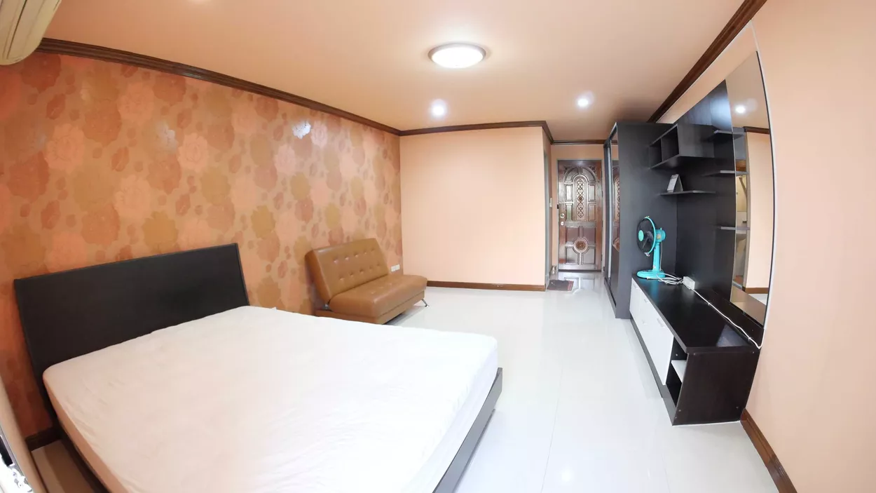 ห้องสวยแต่งครบ Regent Home 2 พหลโยธิน67/1 (รูปที่ 2)