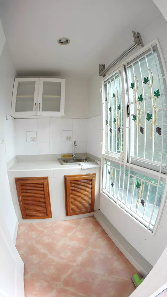 ห้องสวย ลมโกรก Regent Home2 พหลโยธิน 67/1 (รูปที่ 11)