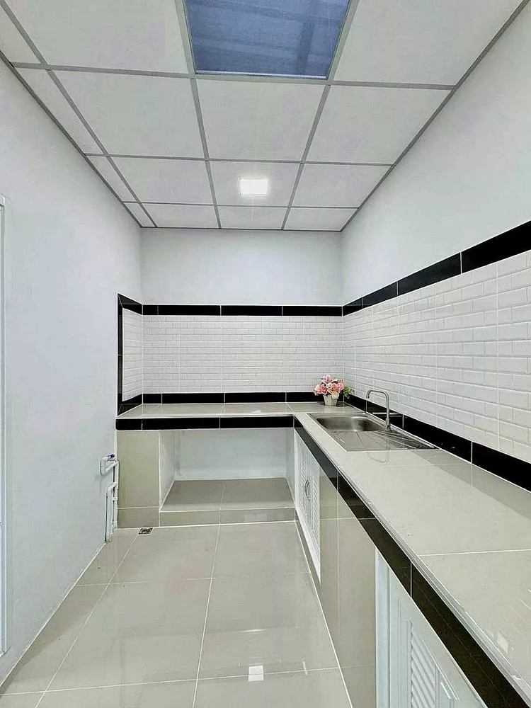 บ้านสวย หลังริม ถนนเมน ค้าขายได้ รีโนเวทใหม่ #หมู่บ้านมนวดี พาร์ค บางบัวทอง ทาวน์เฮ้าส์ 3 ห้องนอน ใกล้เซ็นทรัล เวสเกต (รูปที่ 9)