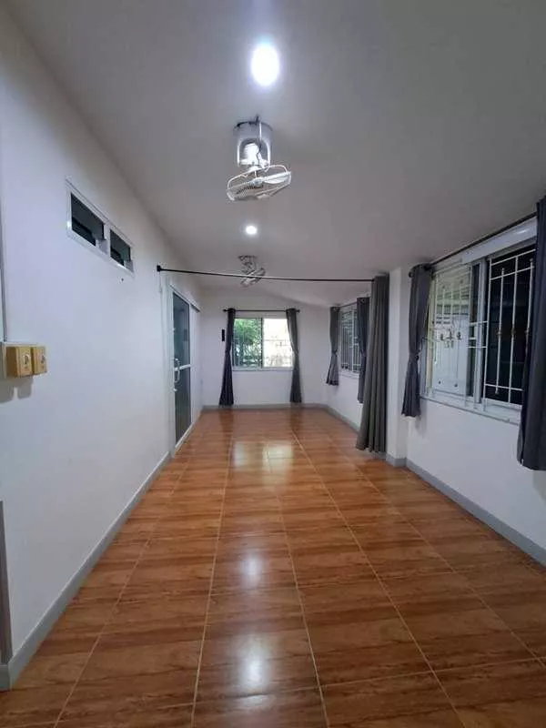ขายบ้านเดี่ยว 1 ชั้น หมู่บ้านหนองสรวง อ.ศรีประจันต์ สุพรรณบุรี ใกล้โรงเรียน โรงพยาบาล ตลาด โทร 0869220218 (รูปที่ 12)