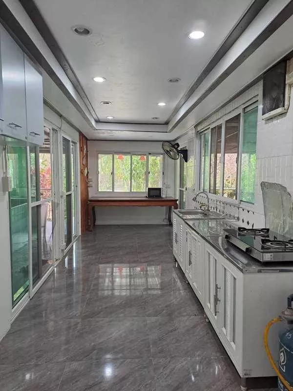 ขายบ้านเดี่ยว 1 ชั้น หมู่บ้านหนองสรวง อ.ศรีประจันต์ สุพรรณบุรี ใกล้โรงเรียน โรงพยาบาล ตลาด โทร 0869220218 (รูปที่ 14)