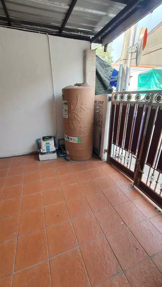 ขายถูกทาวน์เฮ้าส์ 16 ตร.ว. สายไหม79 ใกล้โรงพยาบาลสายไหม แถม!! เฟอร์นิเจอ โทร 0935966369 (รูปที่ 10)