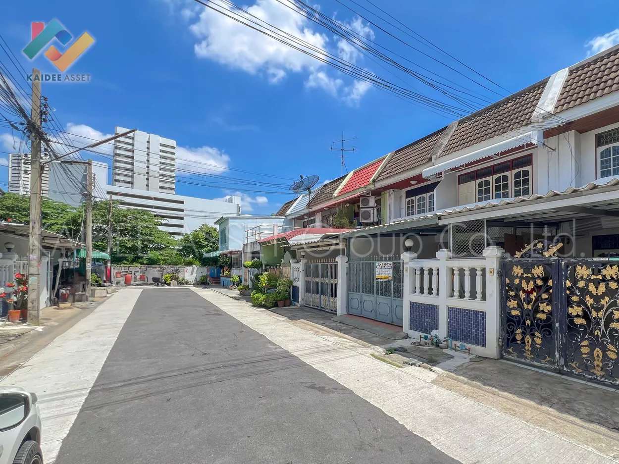 หมู่บ้านไพโรจน์ | ทาวน์เฮ้าส์ ซอย บางนา-ตราด 27 ติดห้าง! (รูปที่ 3)