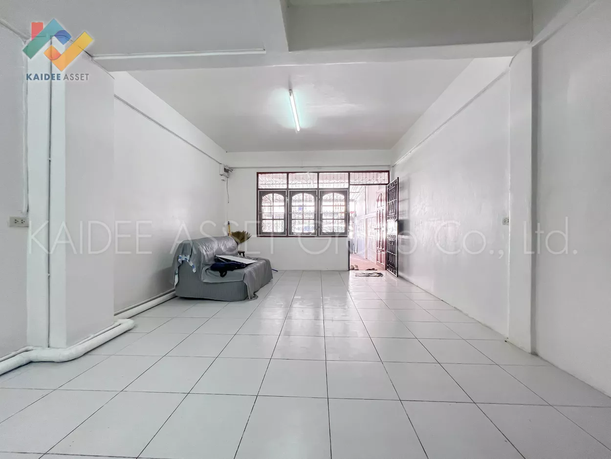 หมู่บ้านไพโรจน์ | ทาวน์เฮ้าส์ ซอย บางนา-ตราด 27 ติดห้าง! (รูปที่ 6)