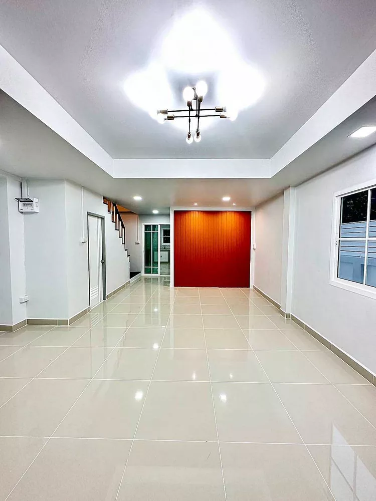 บ้านสวย หลังริม ถนนเมน หลังบ้านโล่งไม่ชนใคร ทำเลดี ห่าง MRT สถานีสามแยกบางใหญ่ 800 เมตร หมู่บ้านร่มรื่นวิลล์ 4 ใกล้เซ็นทรัล เวสเกต (รูปที่ 7)