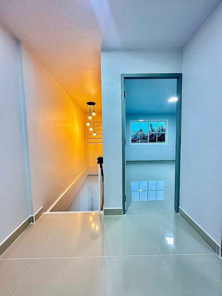 บ้านสวย หลังริม ถนนเมน หลังบ้านโล่งไม่ชนใคร ทำเลดี ห่าง MRT สถานีสามแยกบางใหญ่ 800 เมตร หมู่บ้านร่มรื่นวิลล์ 4 ใกล้เซ็นทรัล เวสเกต (รูปที่ 20)