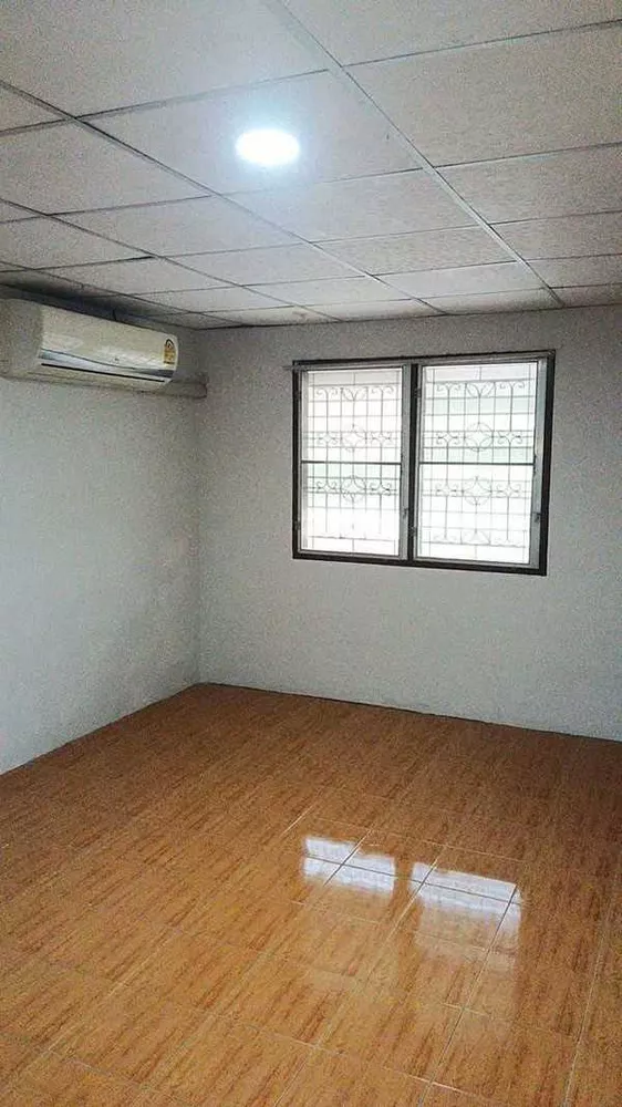 ให้เช่า บ้านเดี่ยว ซ.ปิยนนท์ คลอง 3 ลำลูกกา ปทุมธานี 4,000 บาทต่อเดือน โทร 083-7727472 (รูปที่ 8)