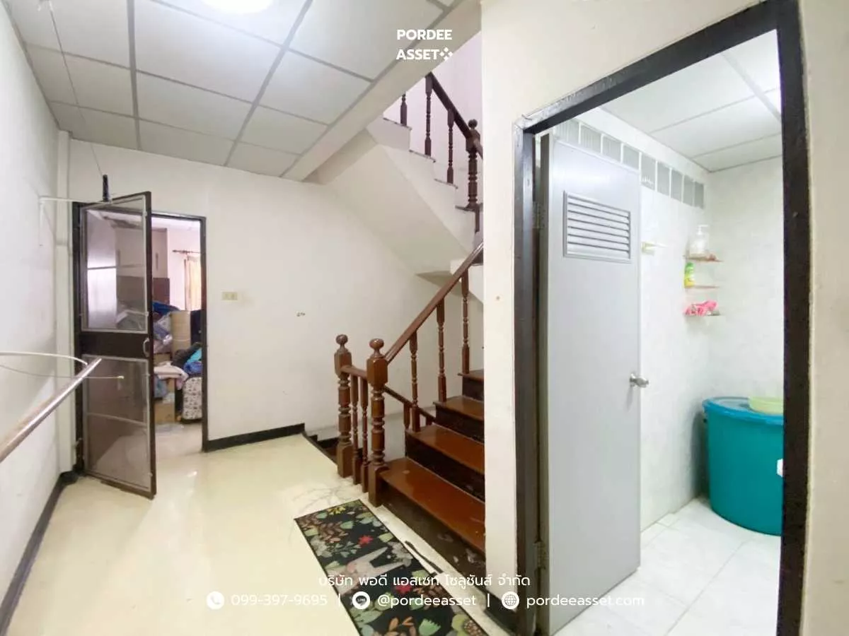 ทาวน์เฮ้าส์ 3 ชั้น หมู่บ้านลัลลี่วิลล์ ลำลูกกา-คลอง 1 ซอยบุญคุ้ม ปทุมธานี : Lully Ville Lumlukka Khlong1 (รูปที่ 9)