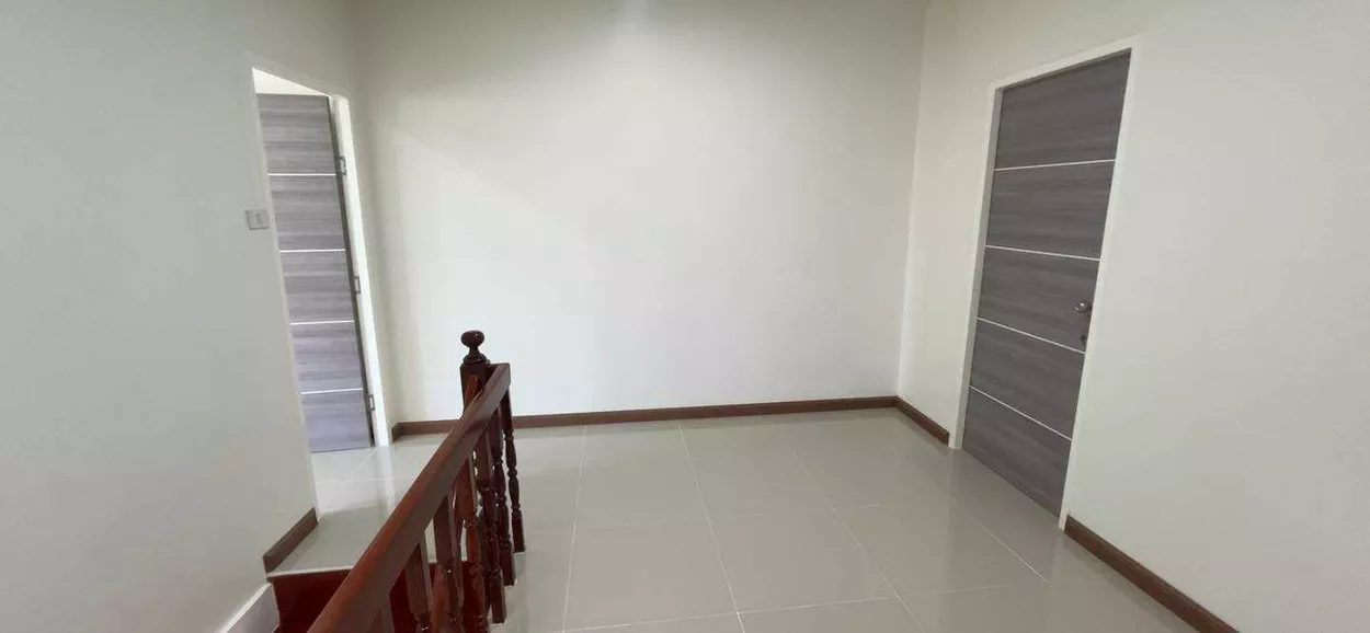 ทาวน์เฮ้าส์ 2 ชั้น รีโนเวทใหม่ ปากช่อง จ.นครราชสีมา (รูปที่ 2)