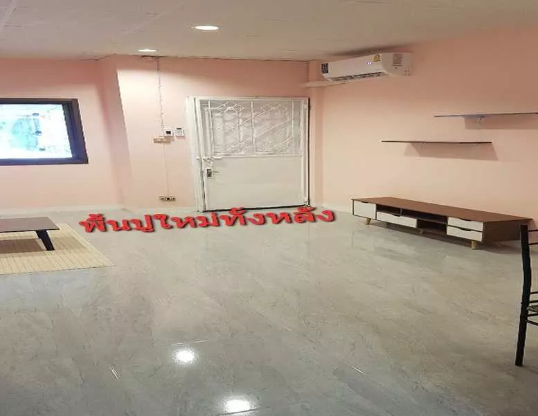 3ห้องนอนขายหมู่บ้านบุษกรใกล้ตลาดสมบัตบุรีตกแต่ง ทำใหม่ทั้งหลัง (รูปที่ 2)