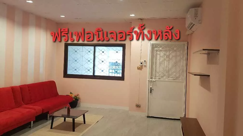 3ห้องนอนขายหมู่บ้านบุษกรใกล้ตลาดสมบัตบุรีตกแต่ง ทำใหม่ทั้งหลัง