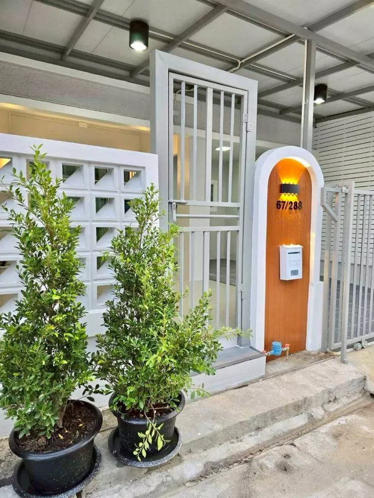 บ้านสวย รีโนเวทใหม่ ใกล้เซ็นทรัล เวสเกต #หมู่บ้านพฤกษา 33 บางบัวทอง ทาวน์เฮ้าส์ 3 ห้องนอน พร้อมอยู่ (รูปที่ 3)