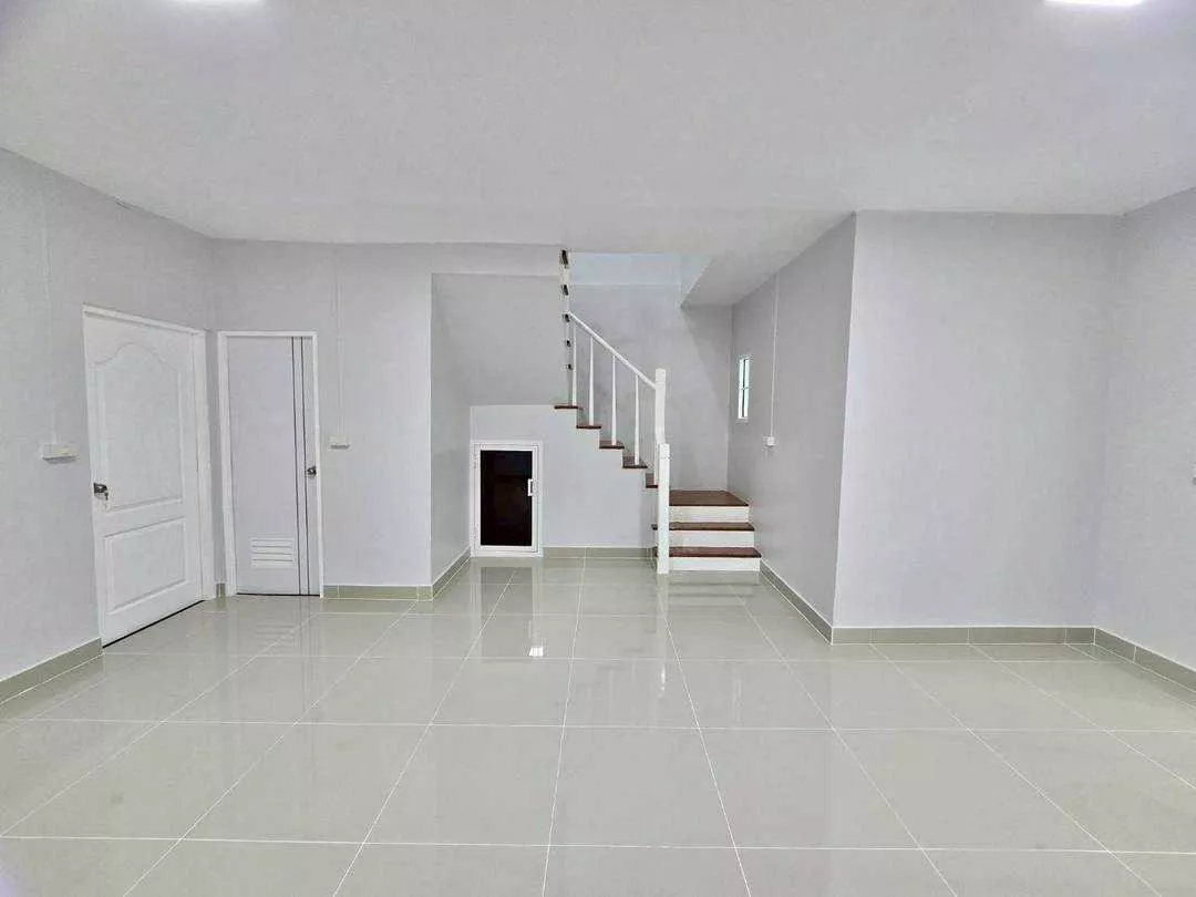 บ้านสวย รีโนเวทใหม่ ใกล้เซ็นทรัล เวสเกต #หมู่บ้านพฤกษา 33 บางบัวทอง ทาวน์เฮ้าส์ 3 ห้องนอน พร้อมอยู่ (รูปที่ 10)