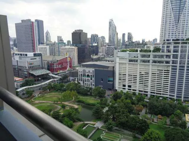 เดอะแพลทินัม แฟชั่น มอลล์ (รูปที่ 13)