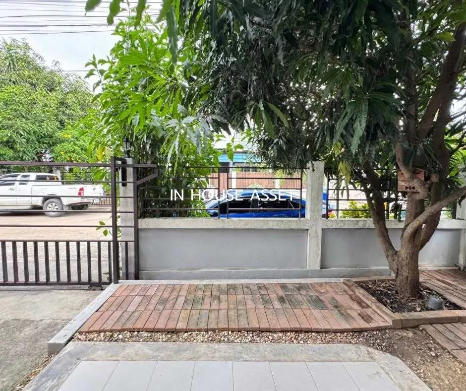 ขายถูกมาก !! บ้านแฝด 2 ชั้น หมู่บ้านรุ่งกานต์ 7 บางบัวทอง ถนนบางกรวย-ไทรน้อย นนทบุรี (รูปที่ 24)