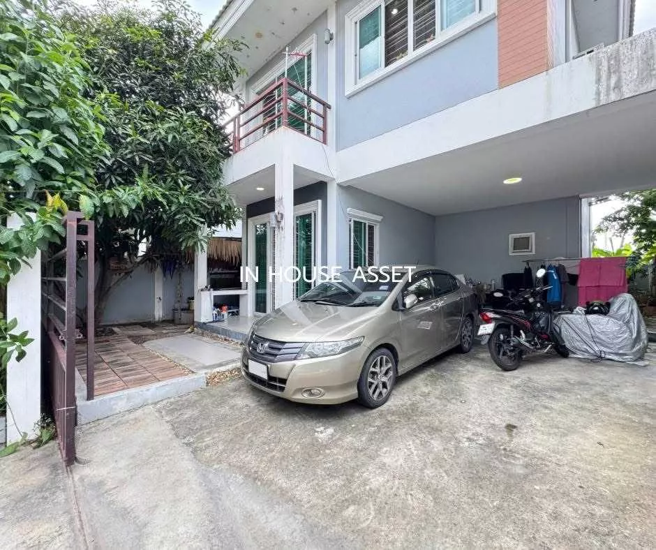 ขายถูกมาก !! บ้านแฝด 2 ชั้น หมู่บ้านรุ่งกานต์ 7 บางบัวทอง ถนนบางกรวย-ไทรน้อย นนทบุรี (รูปที่ 2)