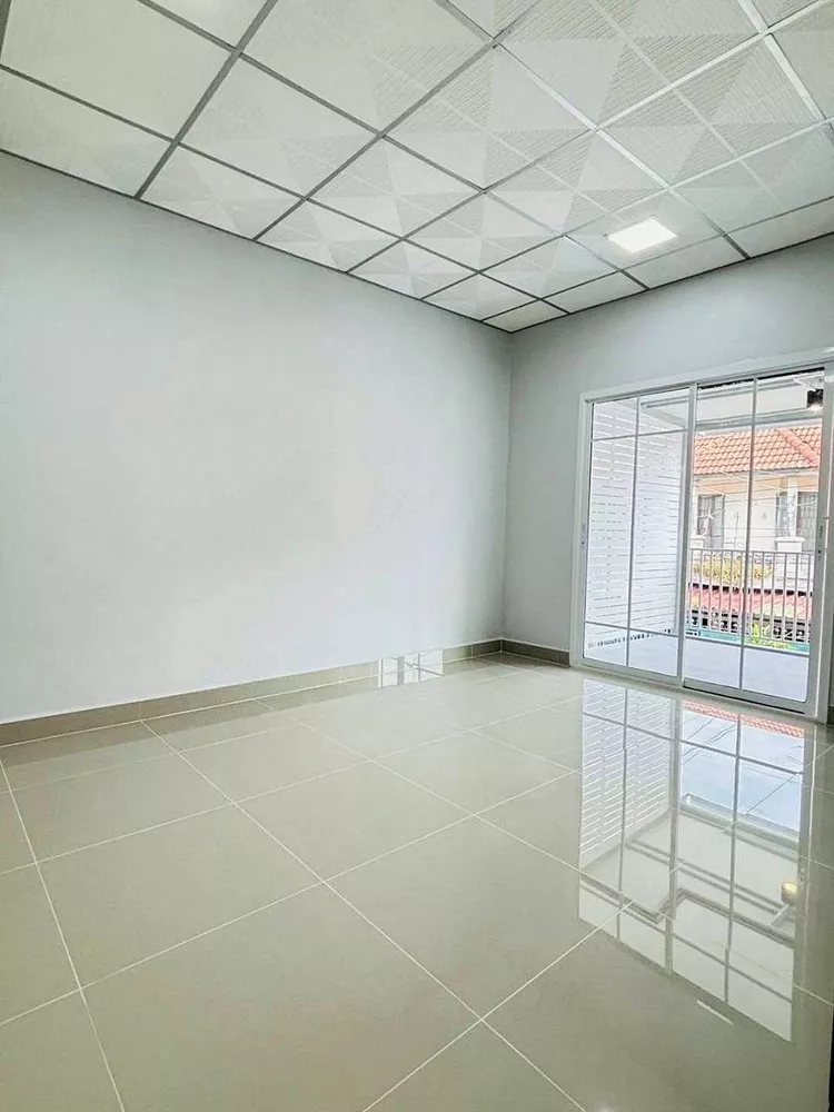 บ้านสวย 4 ห้องนอน รีโนเวทใหม่ #หมู่บ้านบัวทอง 4 ถนนบ้านกล้วย – ไทรน้อย บางบัวทอง ใกล้เซ็นทรัล เวสเกต (รูปที่ 10)