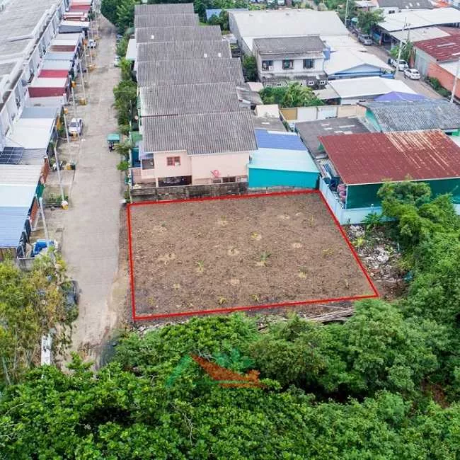 ขายที่ดินเปล่า103ตรว. ถมแล้ว กว้างลึก20x21เมตร ซอยชุมชนหรรษา79 แยก6 เหมาะสร้างบ้าน (รูปที่ 4)