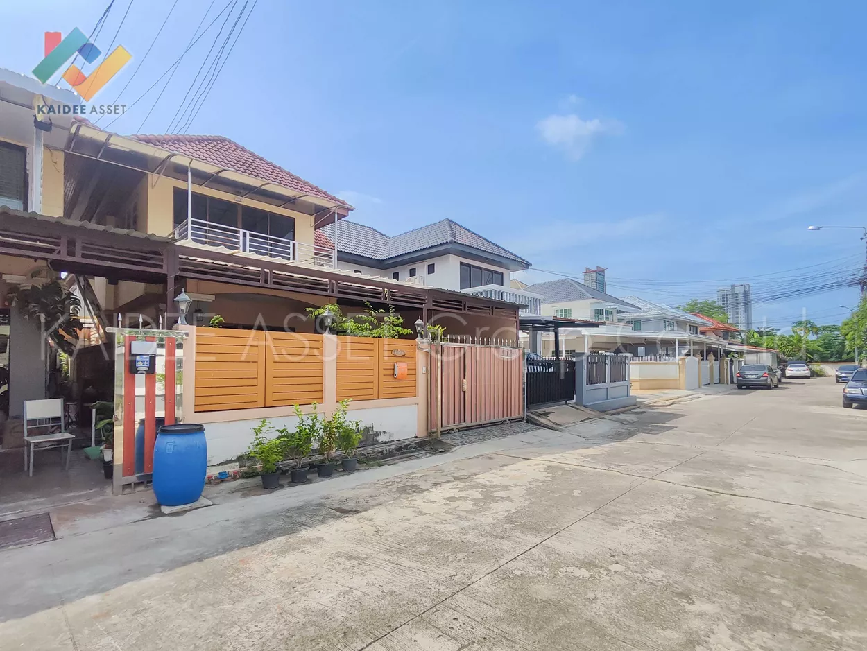 บ้านแฝด ซอย รัตนาธิเบศร์ 22 ติวานนท์ 25 ( แผ่นดินทอง ) (รูปที่ 2)