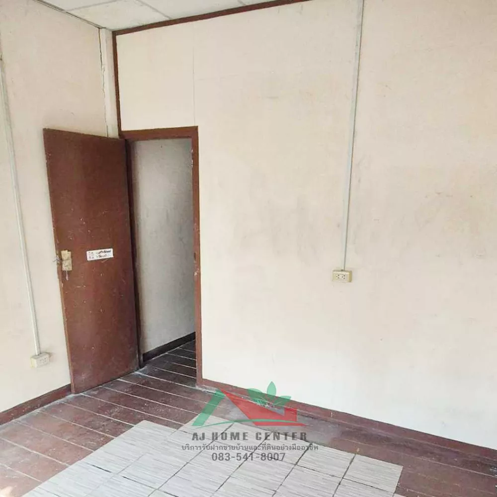ขายอาคารพาณิชย์2ชั้น 1คูหา 6.6ตรว. เชิงสะพานวันชาติ ถ.ประชาธิปไตย . (รูปที่ 2)
