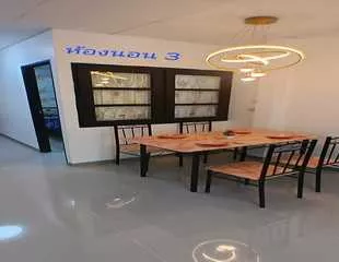 หลังริมส่วนตัว3ห้องนอนขายหมู่บ้านบุษกรใกล้ตลาดสมบัติบุรีห้างโลตัสตกแต่งใหม่ทั้งหลัง ฟรี เฟอร์นิเจอร์ใหม่ (รูปที่ 5)